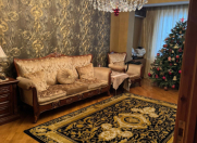 Satılır 3 otaqlı 90 m2 köhnə tikili Azadlıq meydanı