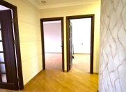 Satılır 3 otaqlı 85 m2 köhnə tikili Əhmədli m.