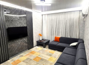 Satılır 3 otaqlı 85 m2 köhnə tikili Həzi Aslanov m.