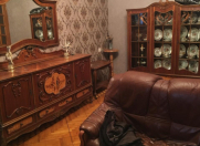 Satılır 3 otaqlı 120 m2 köhnə tikili Heydər Əliyev Mərkəzi