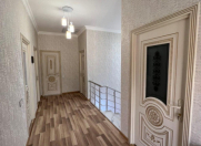 İcarəyə verilir 6 otaqlı 150 m2 villa Quba
