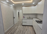 Satılır 3 otaqlı 80 m2 köhnə tikili Əhmədli m.