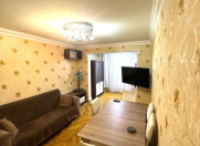 Satılır 2 otaqlı 50 m2 köhnə tikili Xalqlar Dostluğu m.