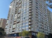 Satılır 3 otaqlı 130 m2 yeni tikili Şah İsmayıl Xətai m.