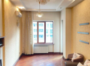 Satılır 2 otaqlı 75 m2 yeni tikili Gənclik m.