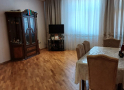 Satılır 3 otaqlı 90 m2 yeni tikili İnşaatçılar m.