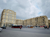 Satılır 2 otaqlı 55 m2 köhnə tikili Gənclik Mall