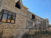 Satılır 7 otaqlı 1500 m2 villa Albalı