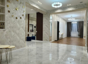 Satılır 3 otaqlı 136 m2 yeni tikili Şah İsmayıl Xətai m.