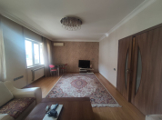 Satılır 5 otaqlı 140 m2 köhnə tikili 8 mkr