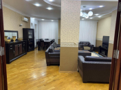 Satılır 4 otaqlı 165 m2 yeni tikili 9 mkr