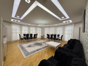 Satılır 4 otaqlı 226 m2 yeni tikili Şah İsmayıl Xətai m.