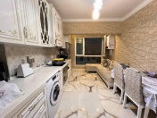 Satılır 3 otaqlı 65 m2 köhnə tikili Əhmədli m.