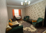 Satılır 2 otaqlı 65 m2 köhnə tikili 8 mkr