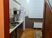 Satılır 3 otaqlı 100 m2 köhnə tikili Sumqayıt