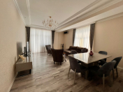 Satılır 3 otaqlı 140 m2 yeni tikili Badamdar