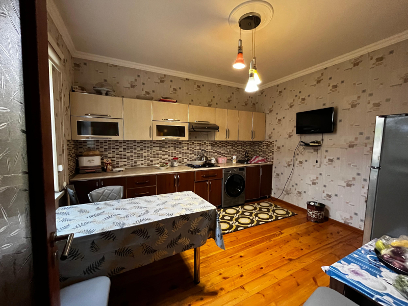 Satılır 3 otaqlı 100 m2 həyət evi Zabrat 1