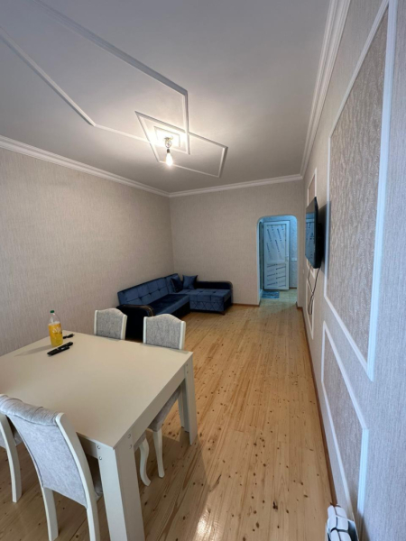 İcarəyə verilir 2 otaqlı 66 m2 yeni tikili Gənclik m.