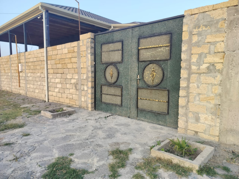 Satılır 3 otaqlı 110 m2 həyət evi Mingəçevir