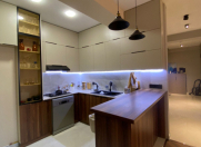 Satılır 3 otaqlı 94.5 m2 yeni tikili Yasamal r.