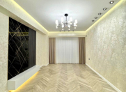 Satılır 4 otaqlı 180 m2 yeni tikili Gənclik m.