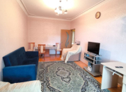 Satılır 2 otaqlı 60 m2 köhnə tikili Həzi Aslanov m.