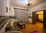 Satılır 2 otaqlı 60 m2 köhnə tikili Bakı