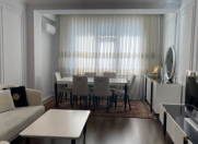 Satılır 2 otaqlı 110 m2 yeni tikili 8 Noyabr m.