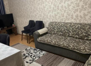 Satılır 3 otaqlı 80 m2 köhnə tikili Bakıxanov