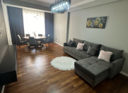 Satılır 3 otaqlı 100 m2 yeni tikili Gənclik m.