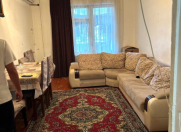 Satılır 3 otaqlı 76 m2 köhnə tikili Qara Qarayev m.