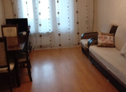 Satılır 2 otaqlı 60 m2 köhnə tikili Elmlər Akademiyası m.