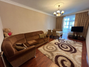 Satılır 3 otaqlı 60 m2 köhnə tikili Badamdar