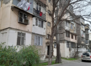 Satılır 1 otaqlı 40 m2 köhnə tikili 8 km