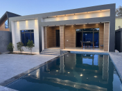 Satılır 3 otaqlı 130 m2 bağ evi Novxanı