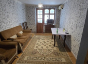 Satılır 2 otaqlı 60 m2 köhnə tikili Neftçi bazası