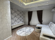 Satılır 3 otaqlı 130 m2 yeni tikili Elmlər Akademiyası m.