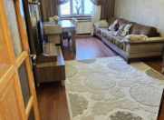 Satılır 3 otaqlı 65 m2 köhnə tikili Bakıxanov