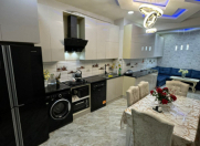 Satılır 2 otaqlı 105 m2 yeni tikili Qara Qarayev m.