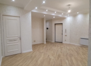 Satılır 4 otaqlı 170 m2 yeni tikili Elmlər Akademiyası m.