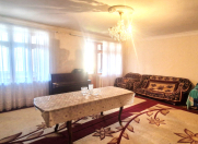 Satılır 4 otaqlı 120 m2 köhnə tikili Neftçilər m.