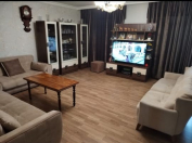 Satılır 4 otaqlı 100 m2 köhnə tikili Həzi Aslanov m.