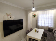 Satılır 2 otaqlı 60 m2 yeni tikili İnşaatçılar m.