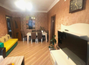 İcarəyə verilir 4 otaqlı 85 m2 köhnə tikili Xalqlar Dostluğu m.