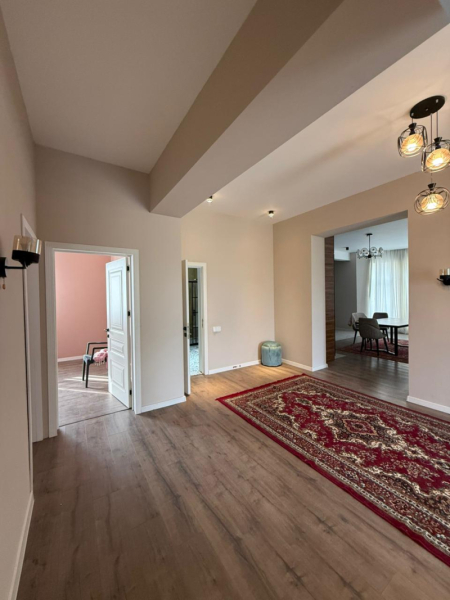 Satılır 4 otaqlı 250 m2 villa Sea Breeze Resort