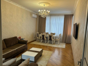 Satılır 2 otaqlı 70 m2 yeni tikili Qara Qarayev m.