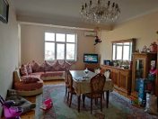 Satılır 4 otaqlı 165 m2 yeni tikili Ayna Sultanova heykəli