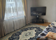 Satılır 2 otaqlı 60 m2 köhnə tikili Memar Əcəmi m.