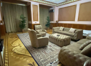 İcarəyə verilir 5 otaqlı 300 m2 köhnə tikili Fəvvarələr meydanı