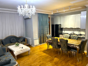 Satılır 3 otaqlı 95 m2 yeni tikili İnşaatçılar m.